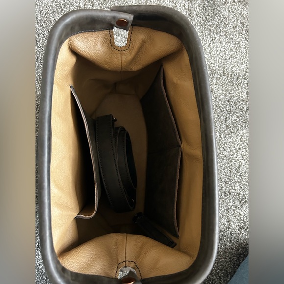 Love 41 Gladstone Bag - Picture 7 of 7